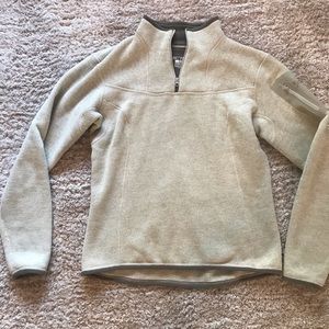 Women’s arcteryx pull over